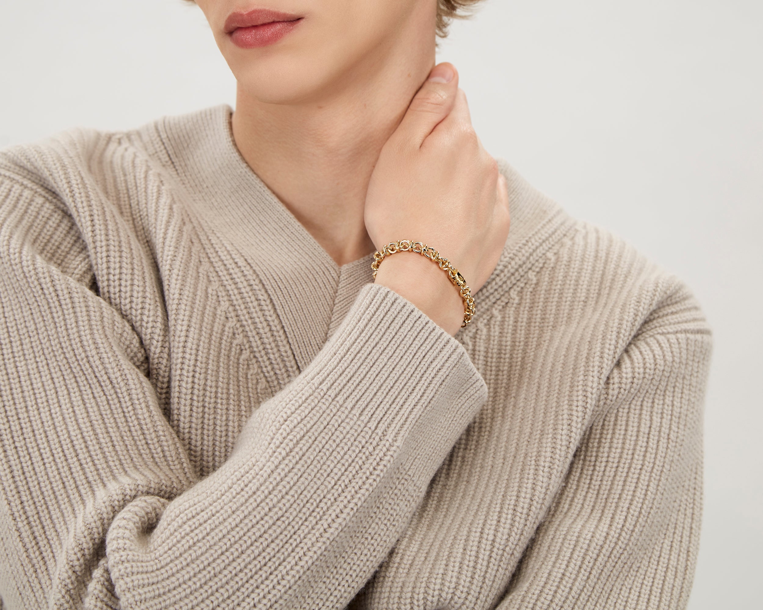 interlacing bracelet 45g
