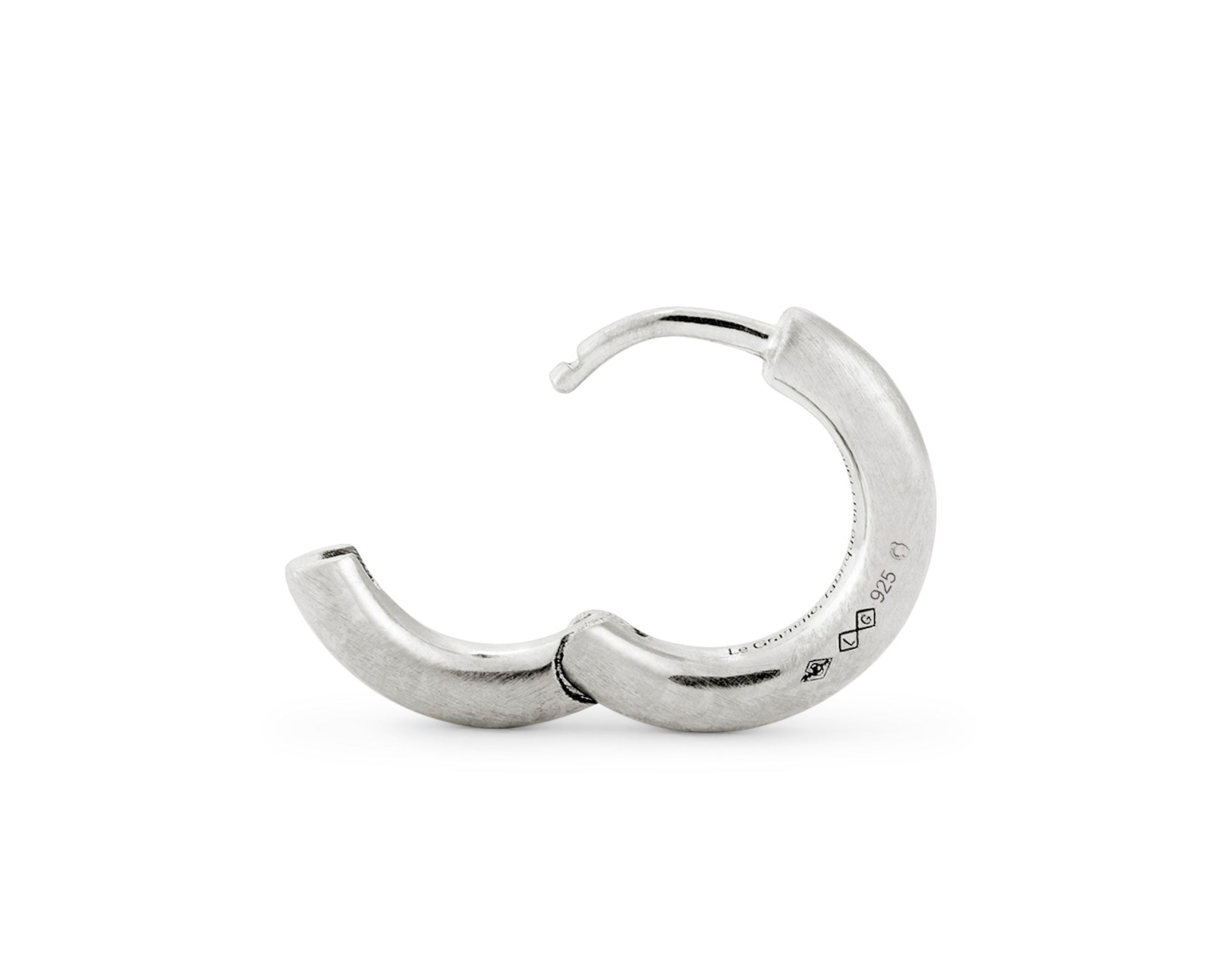 BOUCLE D'OREILLE 0.6G